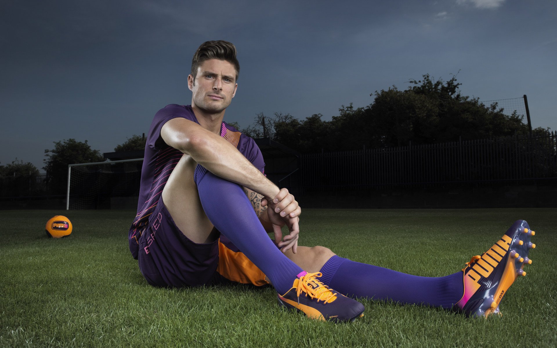 年度焦点之战之夜,范弗利特进攻端无人可挡,小个子巨人如何撕碎钢铁防线?